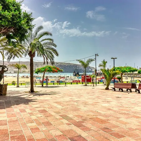 Cozy Main Square&beachfront 3-bedrooms